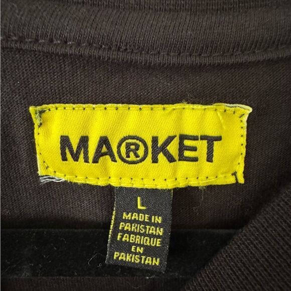 Market T-Shirt - Picture 3 of 3